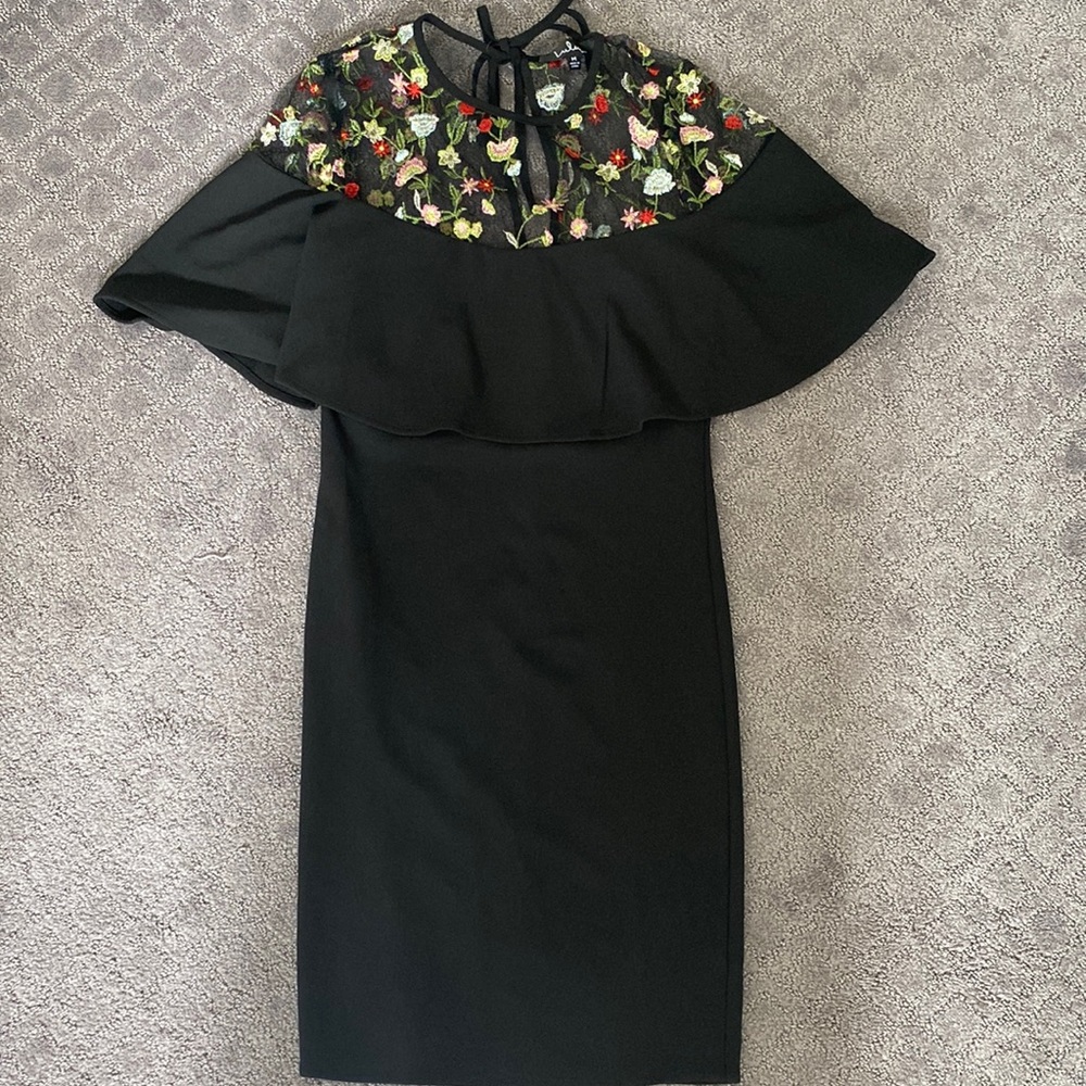 Lulu’s Embroidery Cape Dress